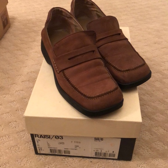 Bally Suede Loafers - Picture 3 of 7